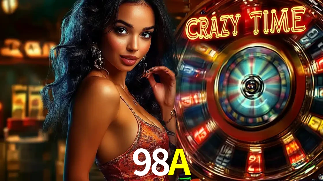 Mulher elegante ao lado da vibrante roda da fortuna do jogo de cassino ao vivo Crazy Time, um dos game shows mais populares e cheios de prêmios do 98A.